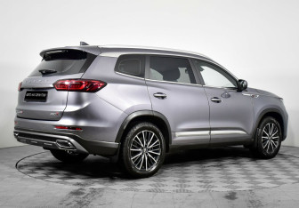 Подержанный автомобиль Chery Tiggo 8 Pro 2022 года (5 фото)