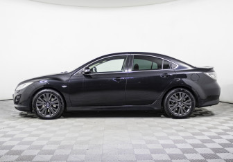 Подержанный автомобиль Mazda 6 Sedan 2010 года (8 фото)