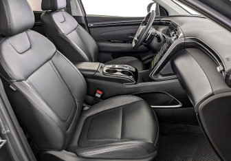 Подержанный автомобиль Hyundai Tucson 2023 года (23 фото)