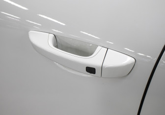 Подержанный автомобиль Porsche Cayenne 2014 года (24 фото)