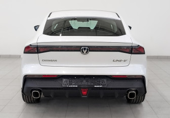 Новый Changan UNI-V 2025 (6 фото)