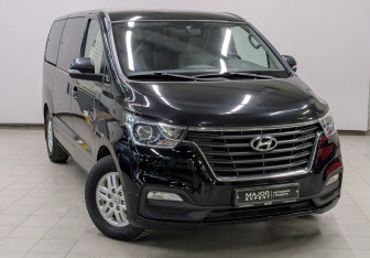 Подержанный автомобиль Hyundai H-1 2021 года (23 фото)
