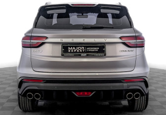 Подержанный автомобиль Geely Coolray 2023 года (6 фото)