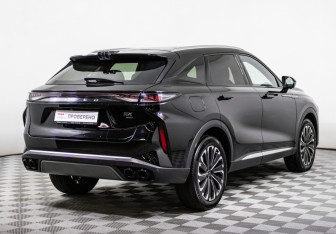 Подержанный автомобиль Exeed RX 2023 года (5 фото)