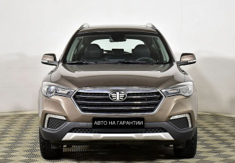 Подержанный автомобиль FAW Besturn X80 2020 года (2 фото)