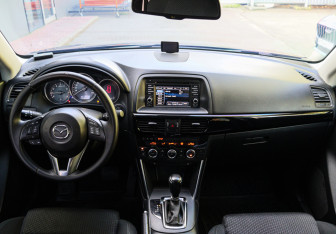 Подержанный автомобиль Mazda CX-5 2014 года (9 фото)