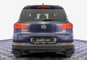 Подержанный автомобиль Volkswagen Tiguan 2013 года (6 фото)