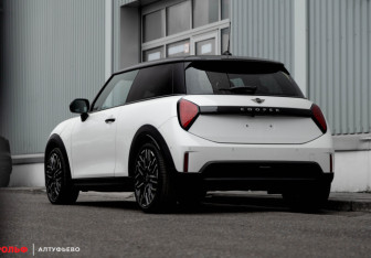 Новый MINI Hatch 2024 (3 фото)