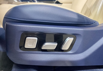 Подержанный автомобиль Tank 500 2023 года (28 фото)