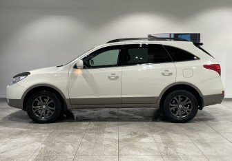 Подержанный автомобиль Hyundai ix55 2011 года (8 фото)