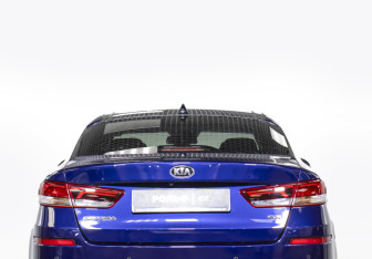 Подержанный автомобиль Kia Optima Sedan 2019 года (6 фото)