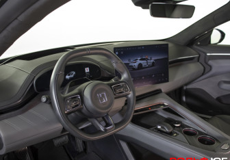 Подержанный автомобиль Zeekr 001 2024 года (21 фото)