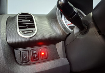 Подержанный автомобиль Suzuki Splash 2010 года (18 фото)