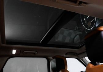 Подержанный автомобиль Land Rover Range Rover Sport 2022 года (16 фото)