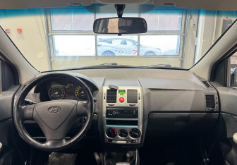 Подержанный автомобиль Hyundai Getz 2007 года (12 фото)