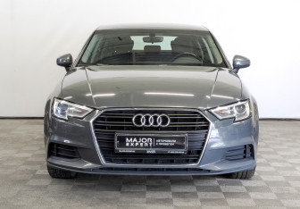 Подержанный автомобиль Audi A3 Sedan 2019 года (2 фото)