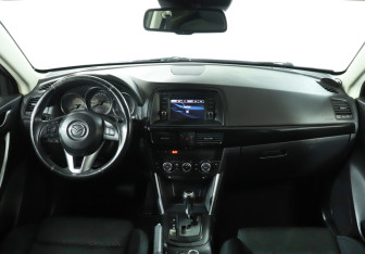 Подержанный автомобиль Mazda CX-5 2012 года (12 фото)
