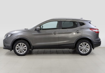 Подержанный автомобиль Nissan Qashqai 2018 года (8 фото)