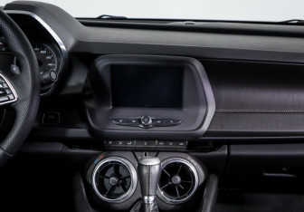 Подержанный автомобиль Chevrolet Camaro Coupe 2017 года (13 фото)