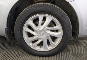 Подержанный автомобиль LADA (ВАЗ) Vesta Sedan 2016 года (11 фото)