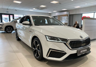 Новый Skoda Octavia Liftback 2025 (6 фото)