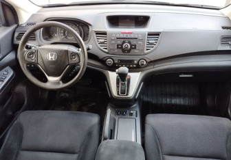 Подержанный автомобиль Honda CR-V 2013 года (9 фото)