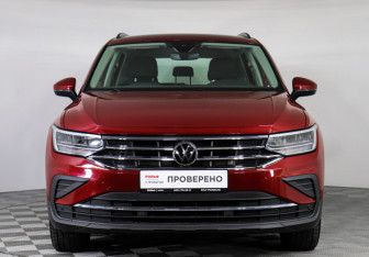 Подержанный автомобиль Volkswagen Tiguan 2021 года (2 фото)