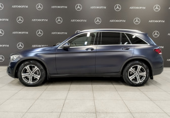 Подержанный автомобиль Mercedes-Benz GLC Coupe 2021 года (8 фото)