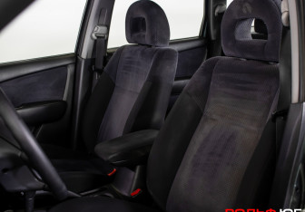 Подержанный автомобиль Mitsubishi Outlander 2006 года (17 фото)