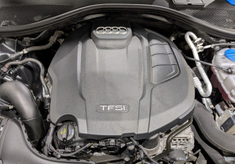 Подержанный автомобиль Audi A6 Sedan 2016 года (4 фото)