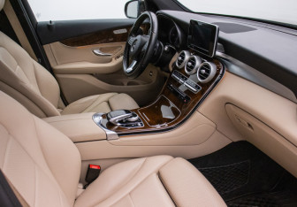 Подержанный автомобиль Mercedes-Benz GLC Coupe 2015 года (9 фото)