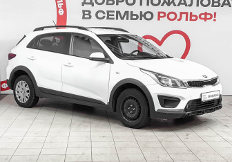 Подержанный автомобиль Kia Rio Hatchback 2019 года (3 фото)