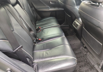 Подержанный автомобиль Toyota Venza 2013 года (11 фото)