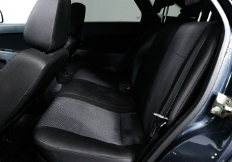 Подержанный автомобиль LADA (ВАЗ) Priora Hatchback 2012 года (10 фото)