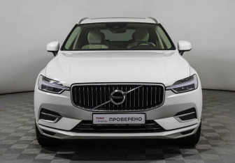 Подержанный автомобиль Volvo XC60 2019 года (2 фото)