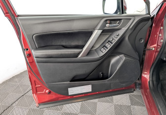 Подержанный автомобиль Subaru Forester Suv 2014 года (19 фото)