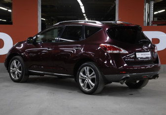 Подержанный автомобиль Nissan Murano Suv 2015 года (7 фото)