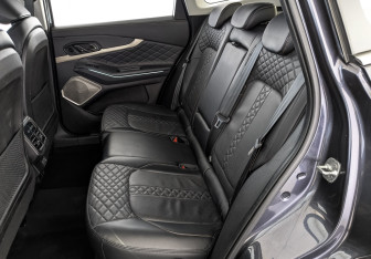 Подержанный автомобиль Exeed TXL 2022 года (17 фото)