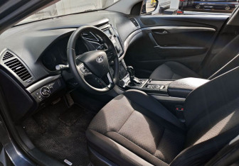 Подержанный автомобиль Hyundai i40 Sedan 2013 года (9 фото)