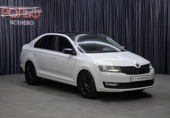 Подержанный автомобиль Skoda Rapid Liftback 2018 года (3 фото)