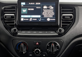 Подержанный автомобиль Hyundai Solaris Sedan 2021 года (17 фото)