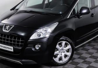 Подержанный автомобиль Peugeot 3008 2012 года (22 фото)