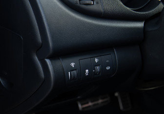 Подержанный автомобиль Kia Cerato Sedan 2012 года (17 фото)