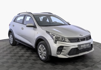 Подержанный автомобиль Kia Rio Hatchback 2021 года (3 фото)