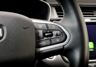 Подержанный автомобиль Geely Atlas Pro 2024 года (26 фото)