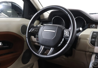Подержанный автомобиль Land Rover Range Rover Evoque 2014 года (15 фото)