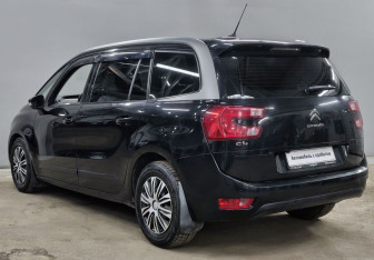 Подержанный автомобиль Citroen C4 Picasso 2014 года (7 фото)