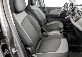 Подержанный автомобиль Citroen C4 Picasso 2017 года (23 фото)