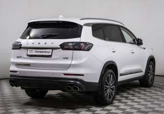 Подержанный автомобиль Chery Tiggo 8 Pro Max 2022 года (5 фото)