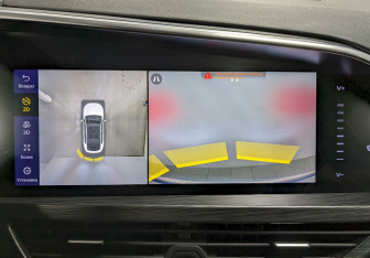 Подержанный автомобиль Geely Tugella 2023 года (29 фото)